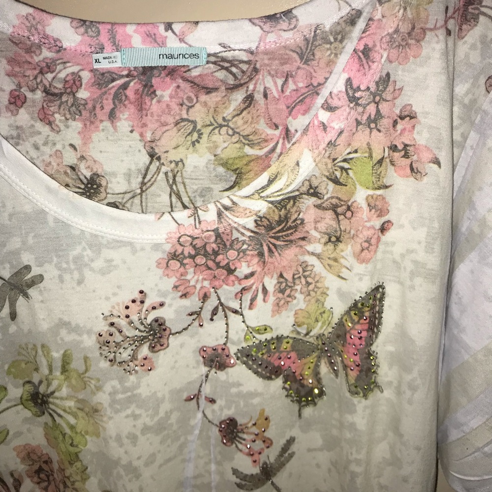 Maurices 🦋 Flowy Top Size XL